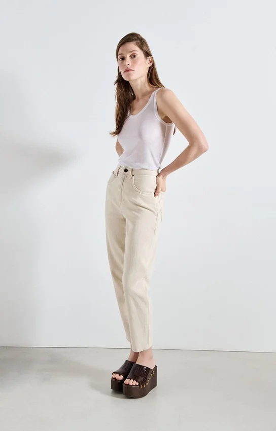 Jeans a carota larghi da donna Tineborow Codice articolo: TINE11AH26