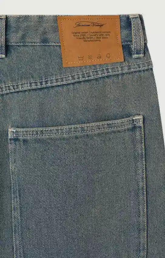 Jeans da donna dal taglio ampio Arlow Codice: ARL11AH26