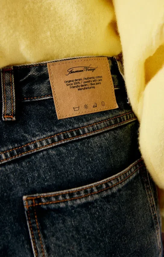 Jeans da donna dalla vestibilità ampia Lydbay Codice articolo: LYD11AH26