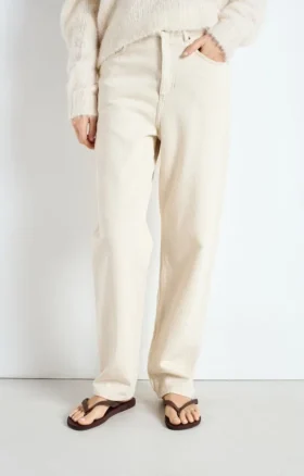 Jeans dritti da donna Tineborow Codice articolo: TINE195H26
