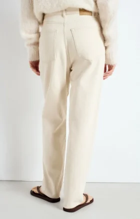 Jeans dritti da donna Tineborow Codice articolo: TINE195H26