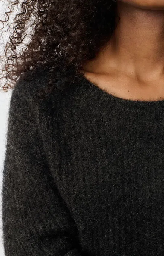 Maglione da donna East Codice articolo: EAST18FH26